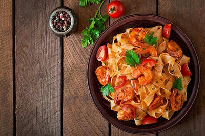 屈记香辣排骨面的企业技术咨询服务 从传统美食到现代化管理的成功转型